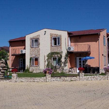 Club De Vacanta Corabia Piratilor-Mamaia Nord นาโวดาริ ภายนอก รูปภาพ