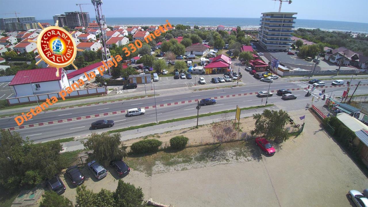 Club De Vacanta Corabia Piratilor-Mamaia Nord นาโวดาริ ภายนอก รูปภาพ